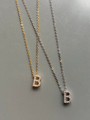 Collar Mini Initial B