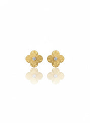 Mini Fluted Clover Earrings