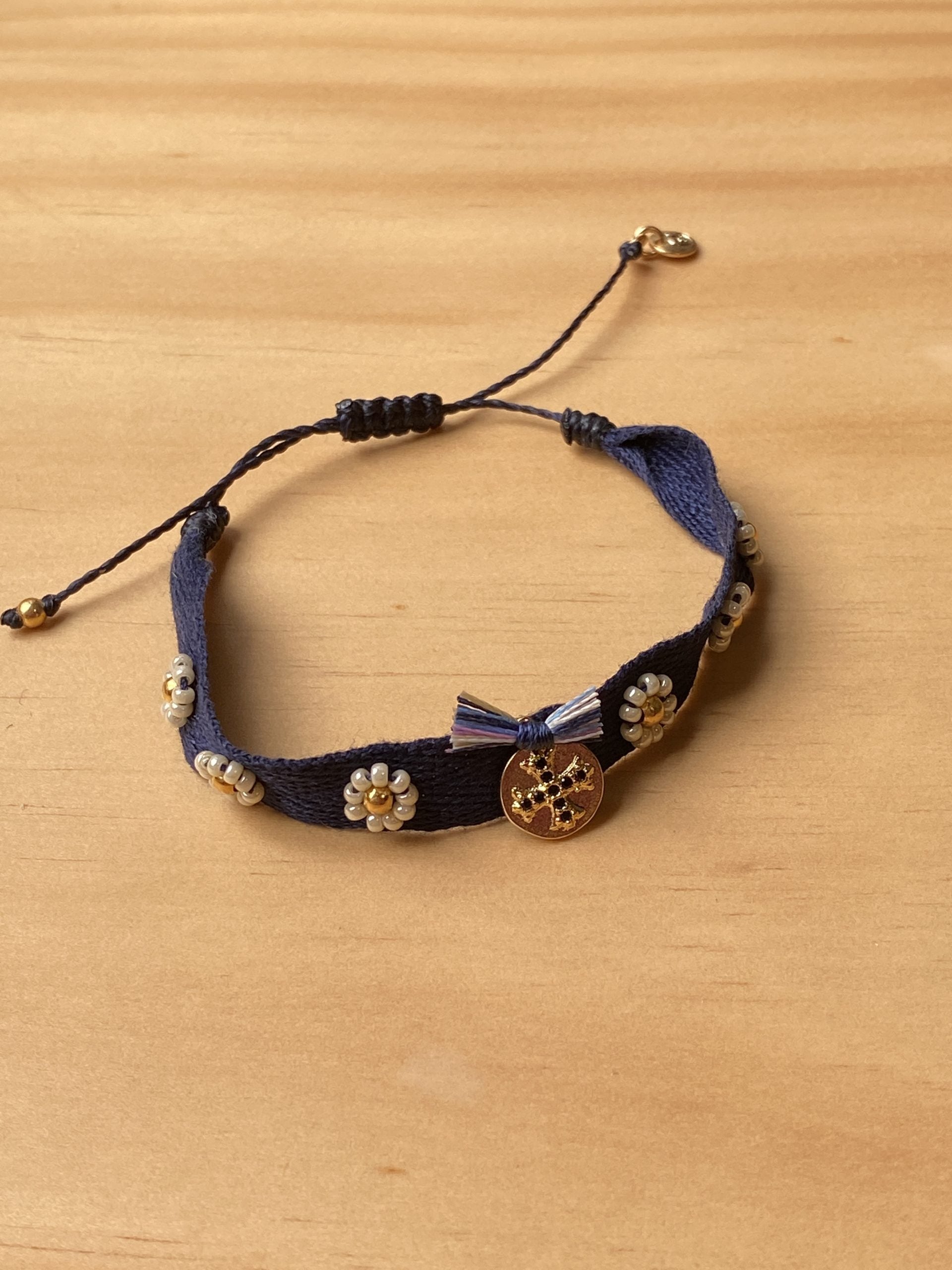 Pulsera Flowers Miyuki Beads