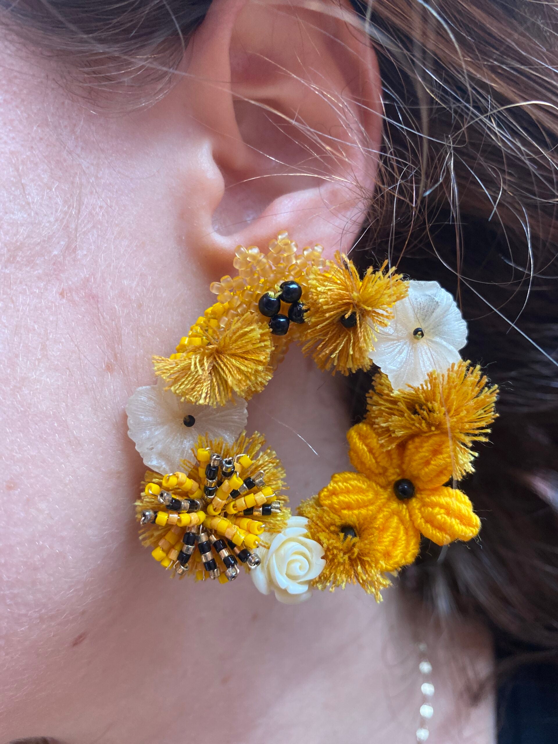 Aretes tejidos Multiflower Yellow