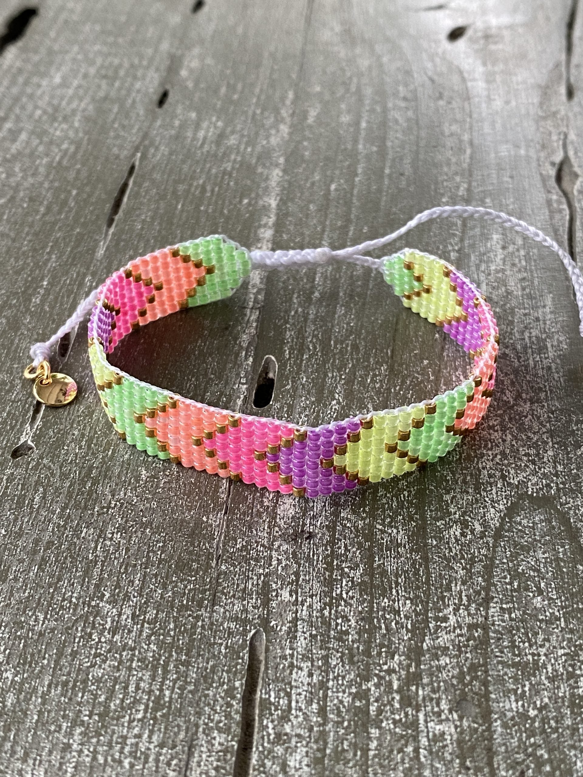 Pulsera Forward Small Neon