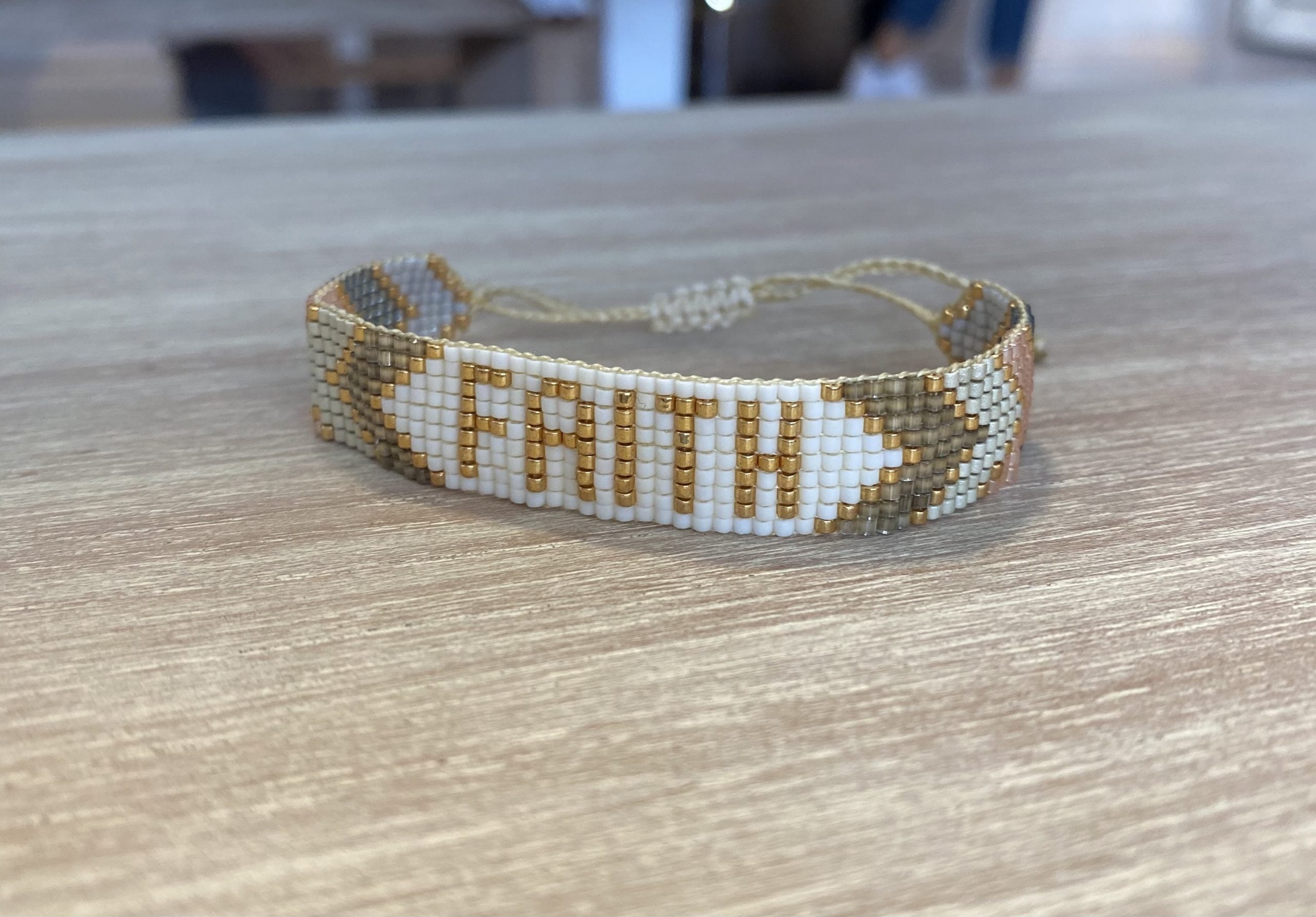 Pulsera Faith