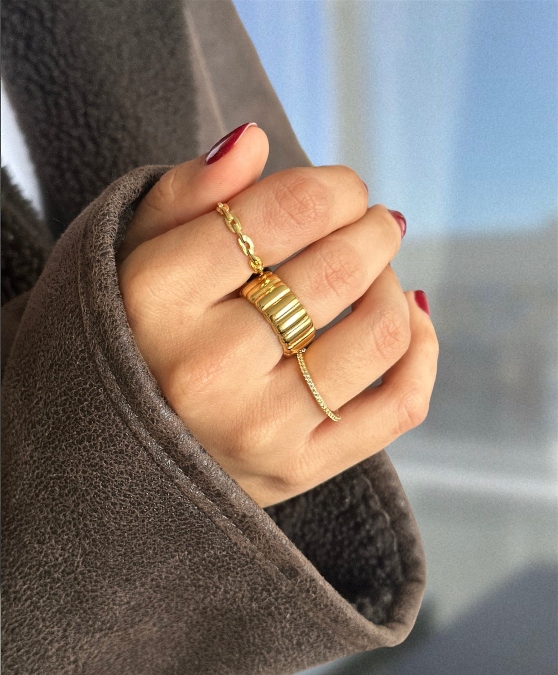 Mia Ring