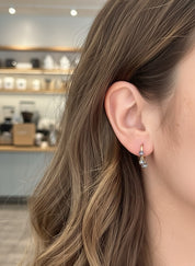 Three Dangling Plate Huggies