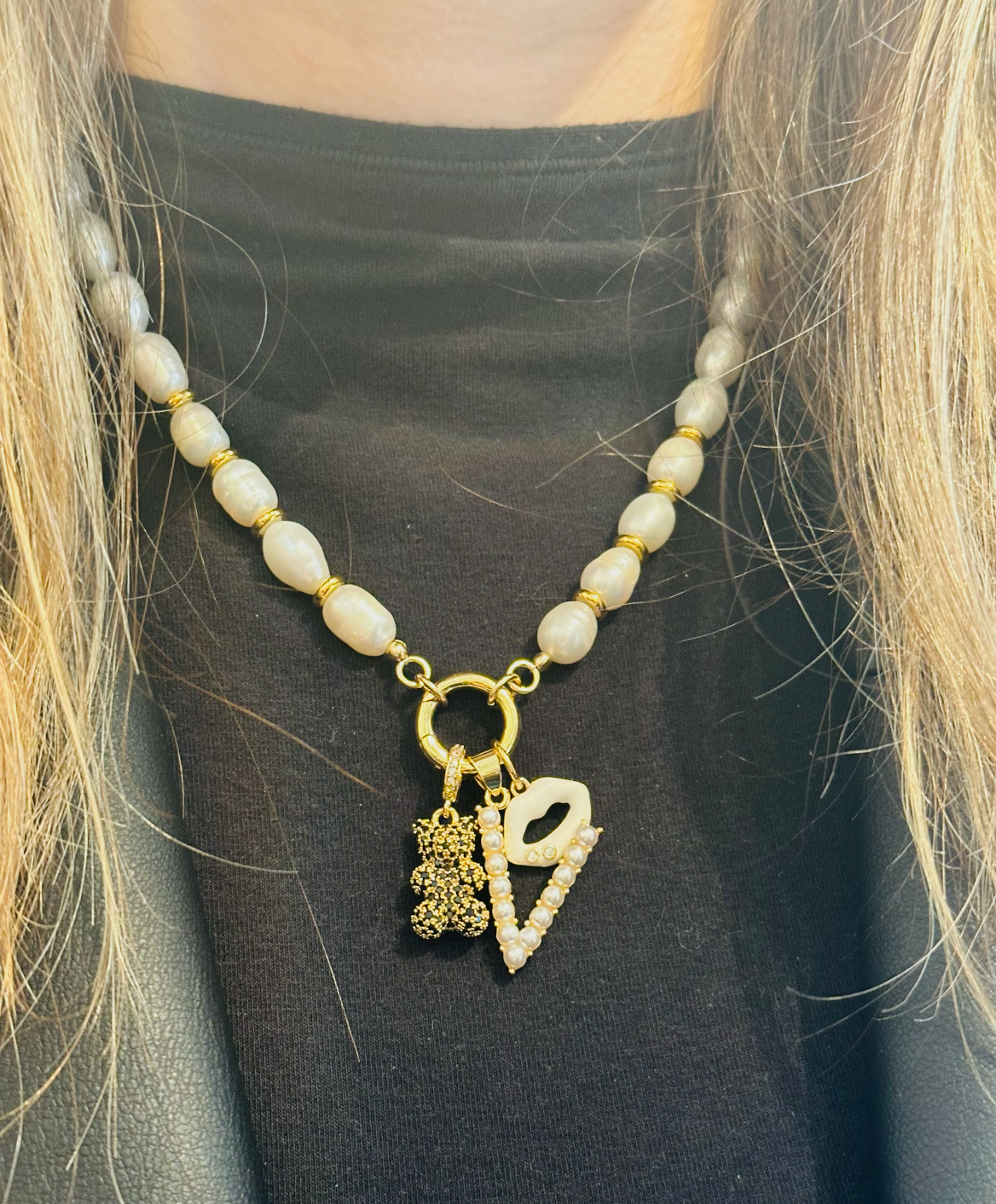 Pia Necklace